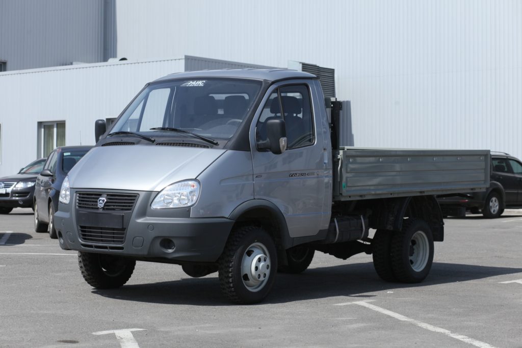 ГАЗ-33027
