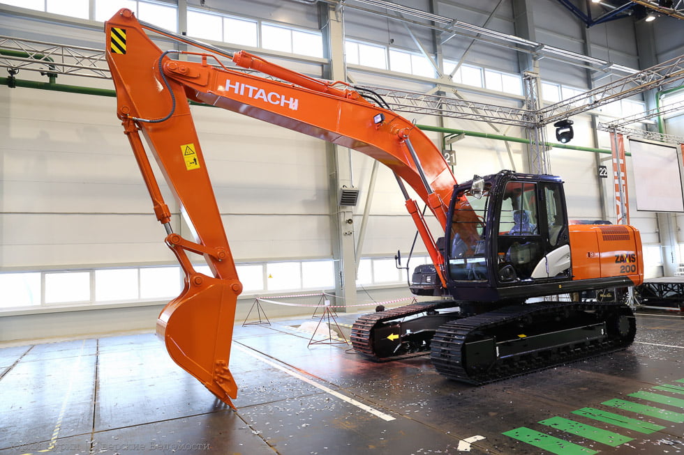 Hitachi ZX 200