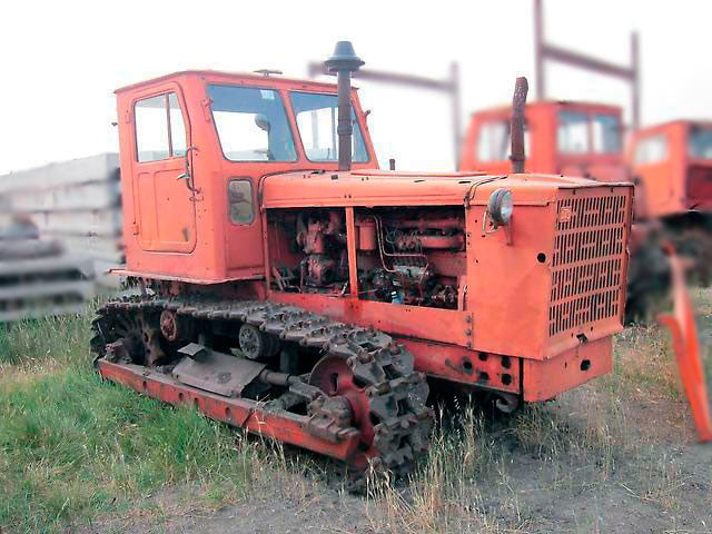 Трактор Т-4 Алтаец