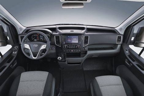Салон корейского фургона Hyundai H350
